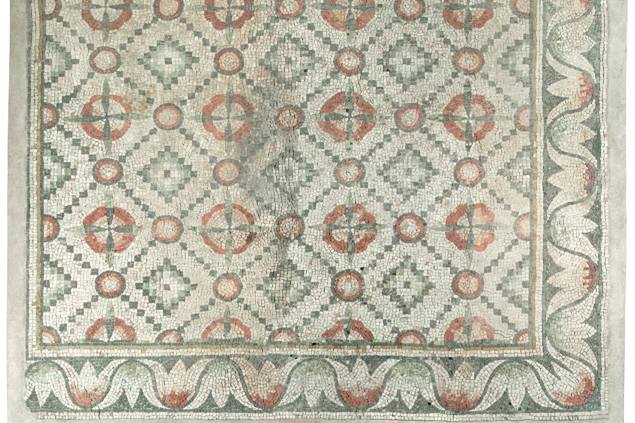 Ravenna, Museo Arcivescovile, mosaico pavimentale da San Michele in Africisco.