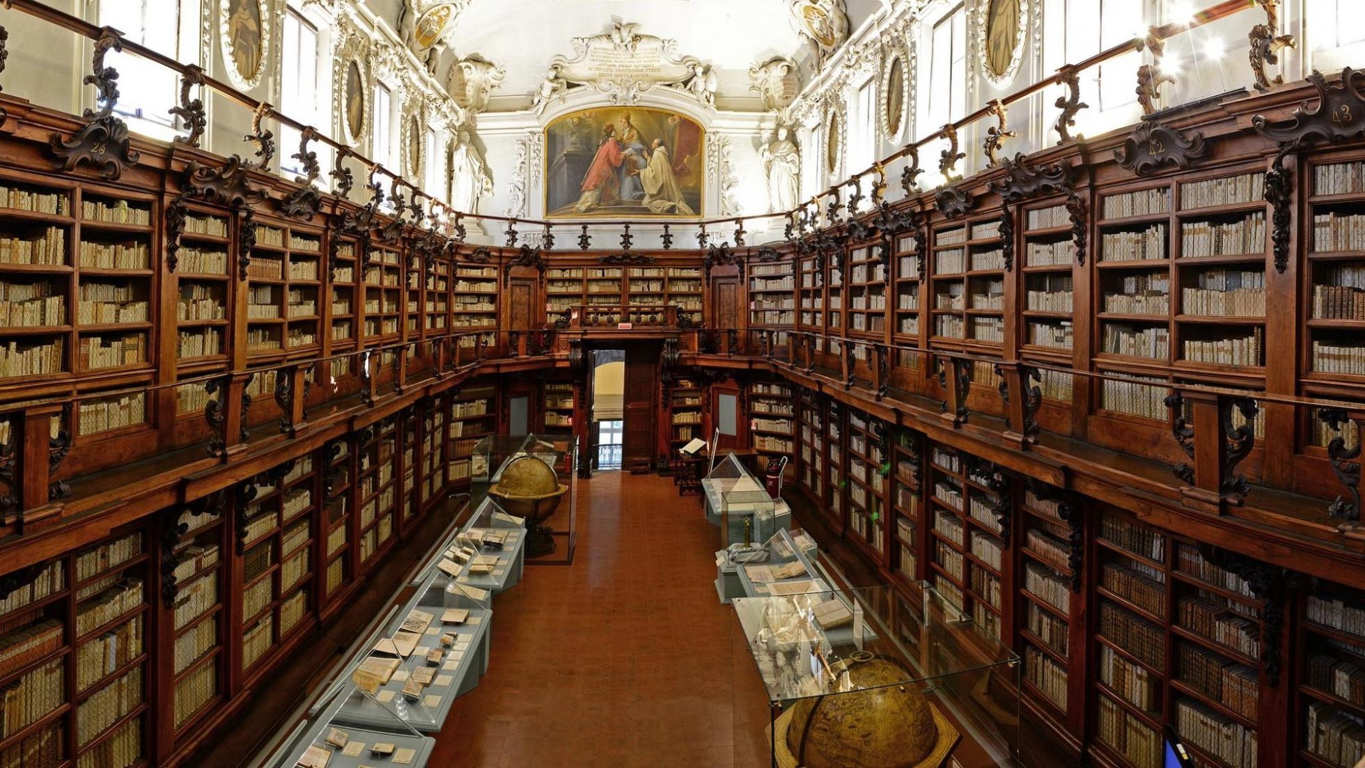L'Aula Magna della Biblioteca Classense a Ravenna.