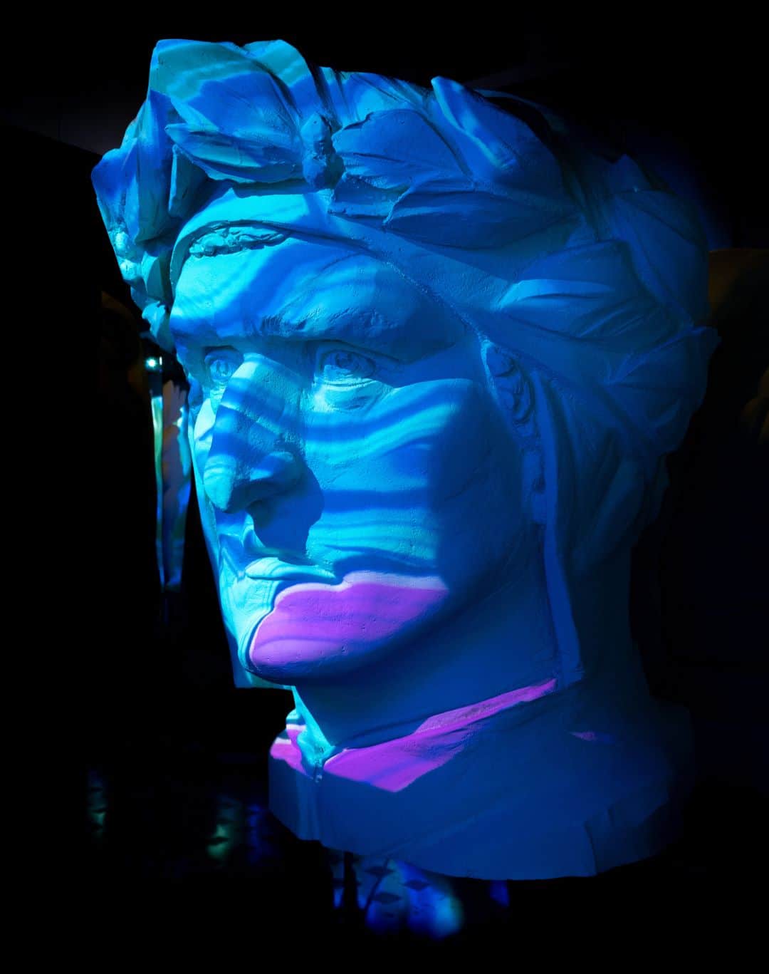 Riproduzione tridimensionale del volto di Dante.