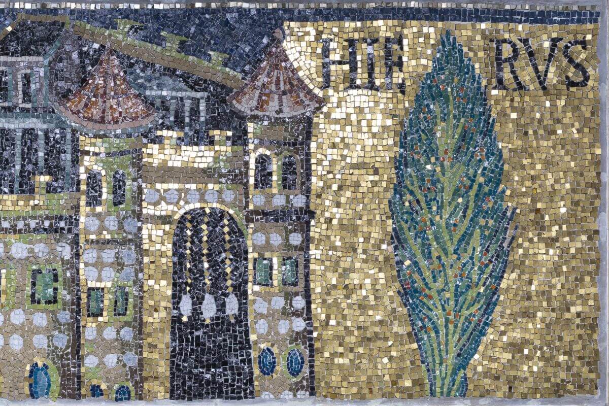 Foto del dettaglio del mosaico con la città di Gerusalemme.